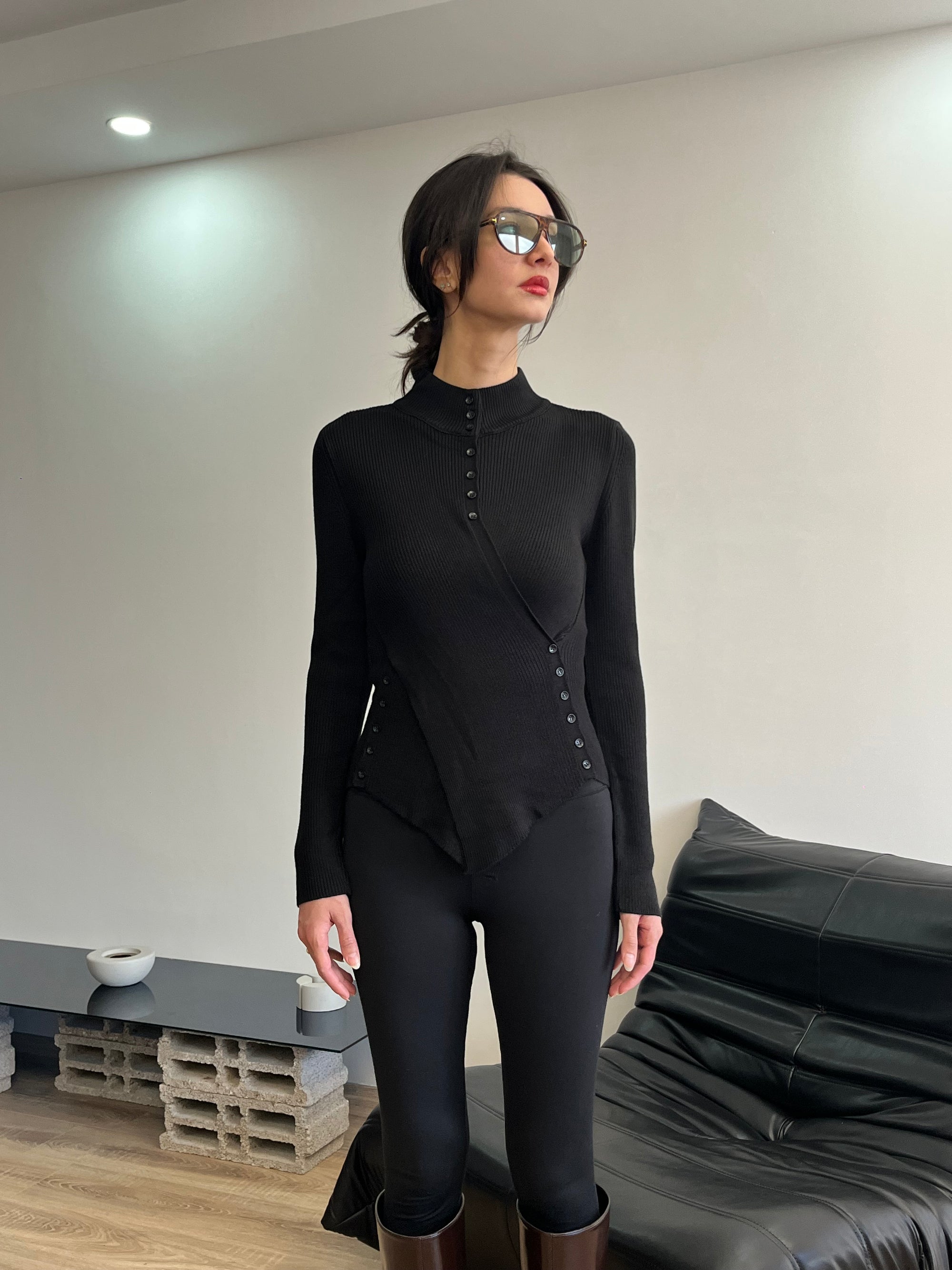 Asimetrik Kesim Fit Triko Bluz (siyah)