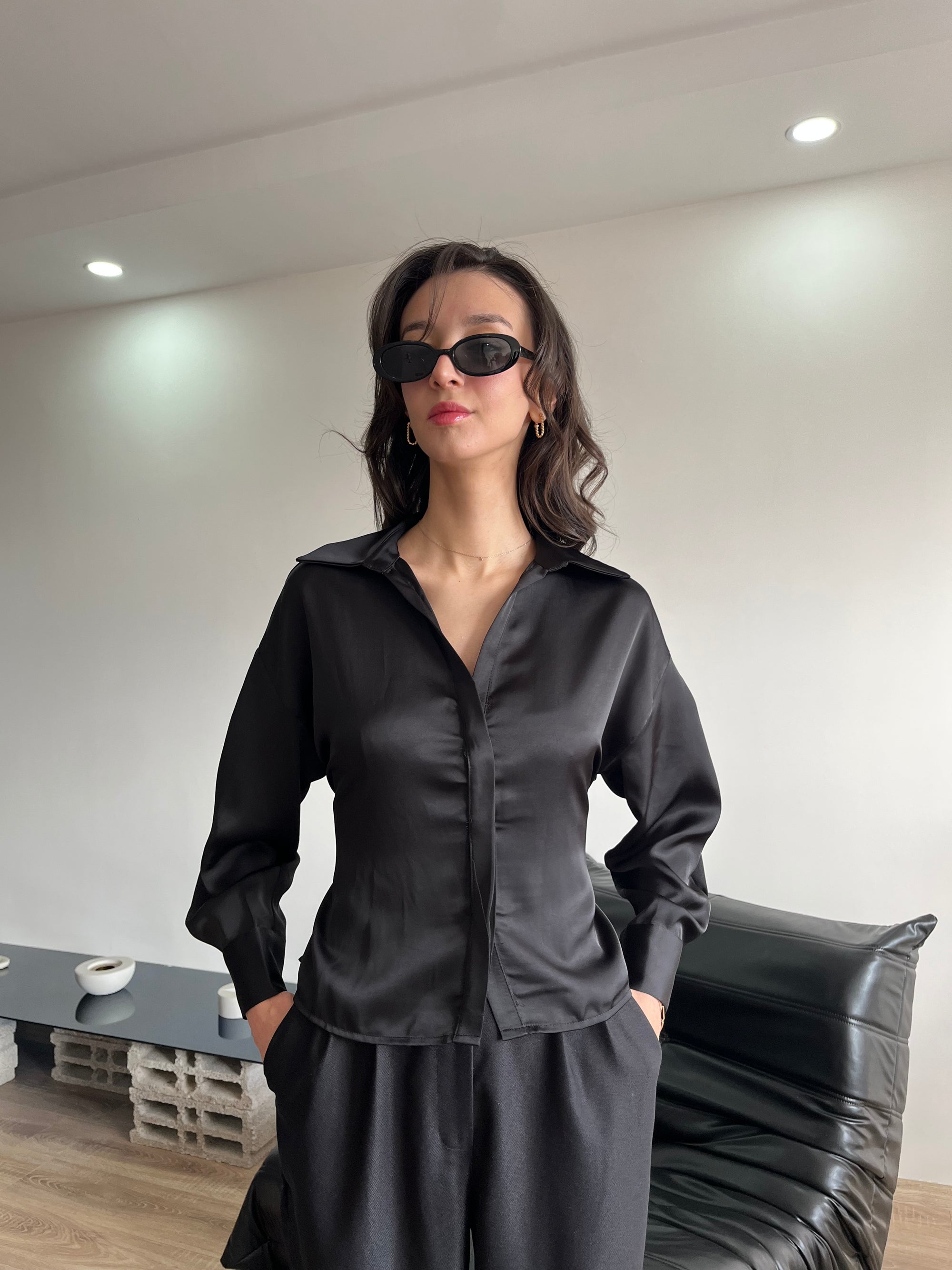 Saten gömlek (siyah)