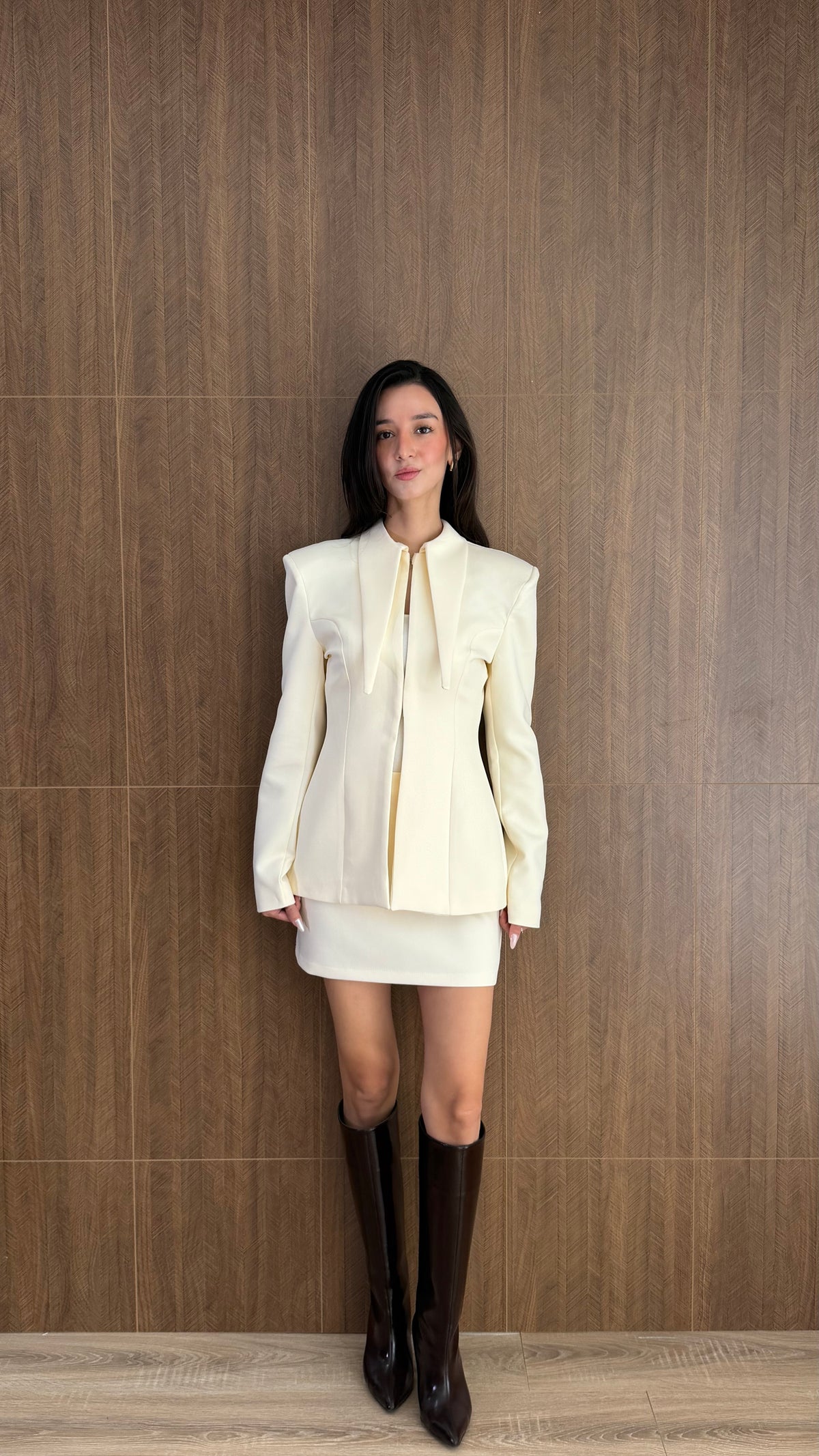 Yakası Fularlı Blazer Etek Takım (Ekru)