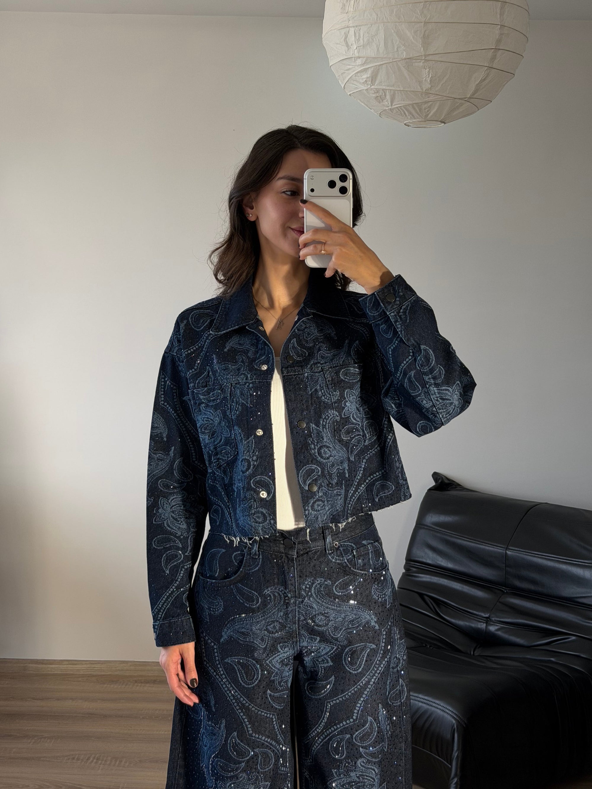 Premium Parlak Taş Detaylı Crop Fit Denim Ceket (Koyu Mavi)