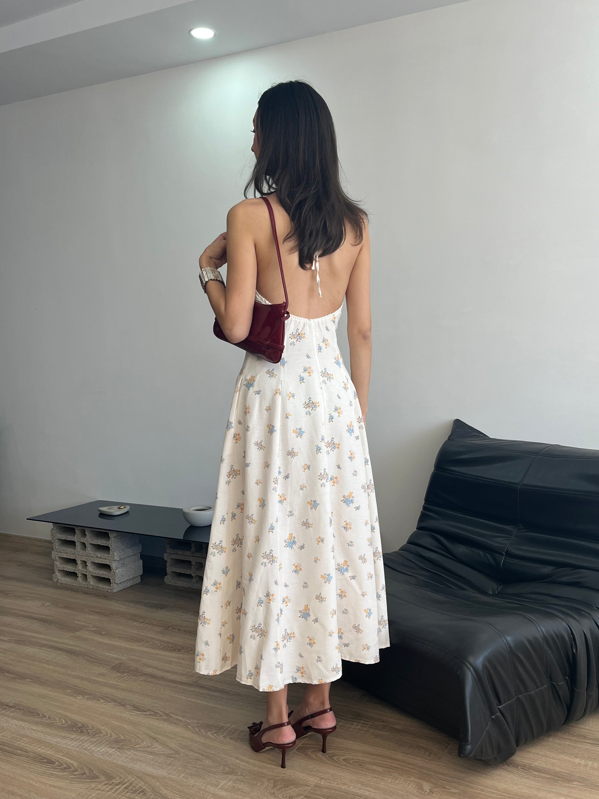Düğmeli Çiçek Desen Elbise