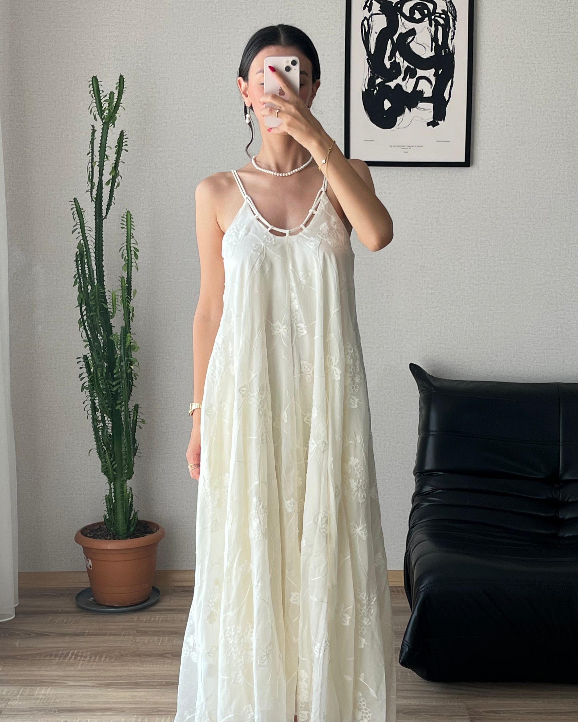 Dantel İşleme Askılı Salaş Elbise